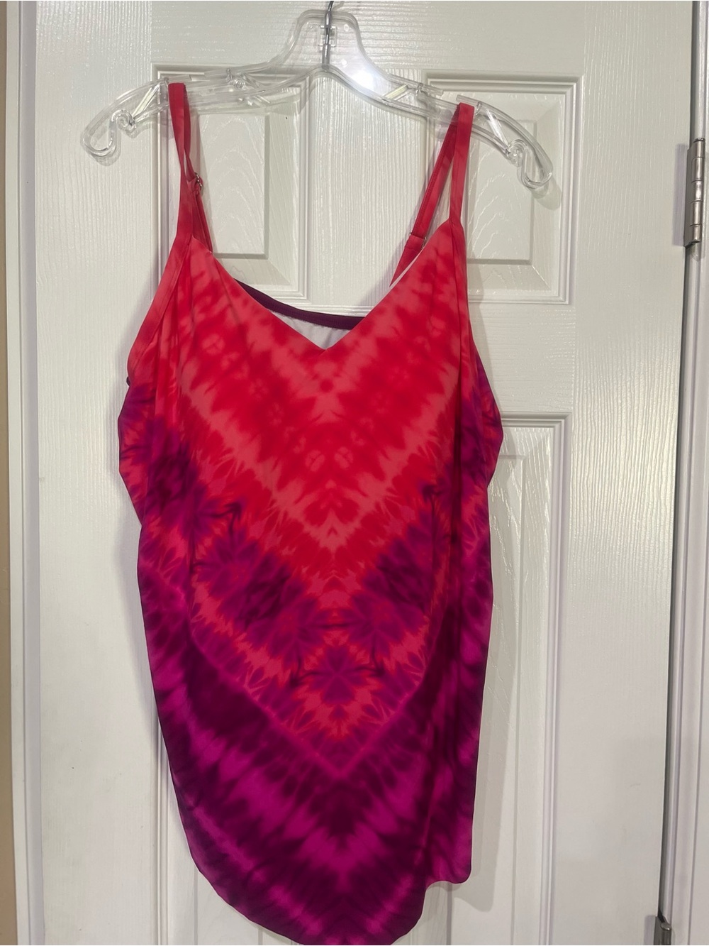 Tie-Dye rankin swim top in Red & Purple